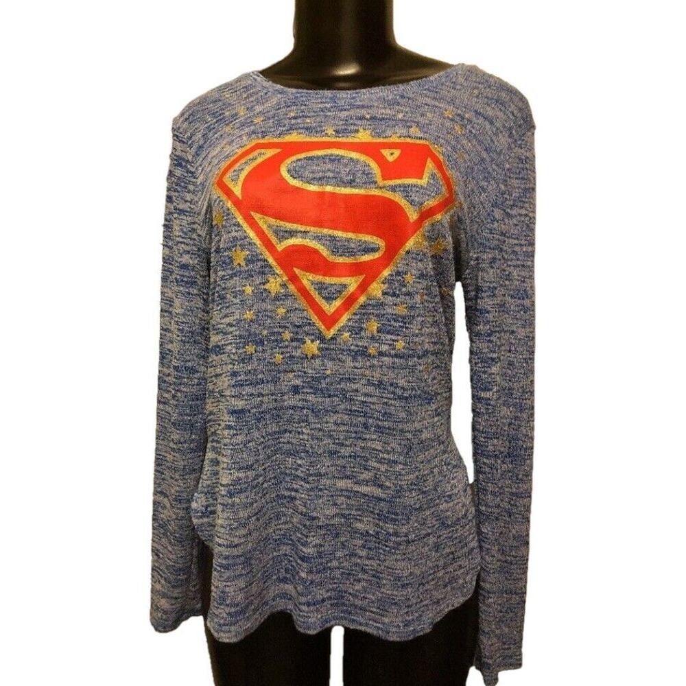 Large (11/13) Superman Junior Women's Blue Pullover Graphic Emblem Sweater